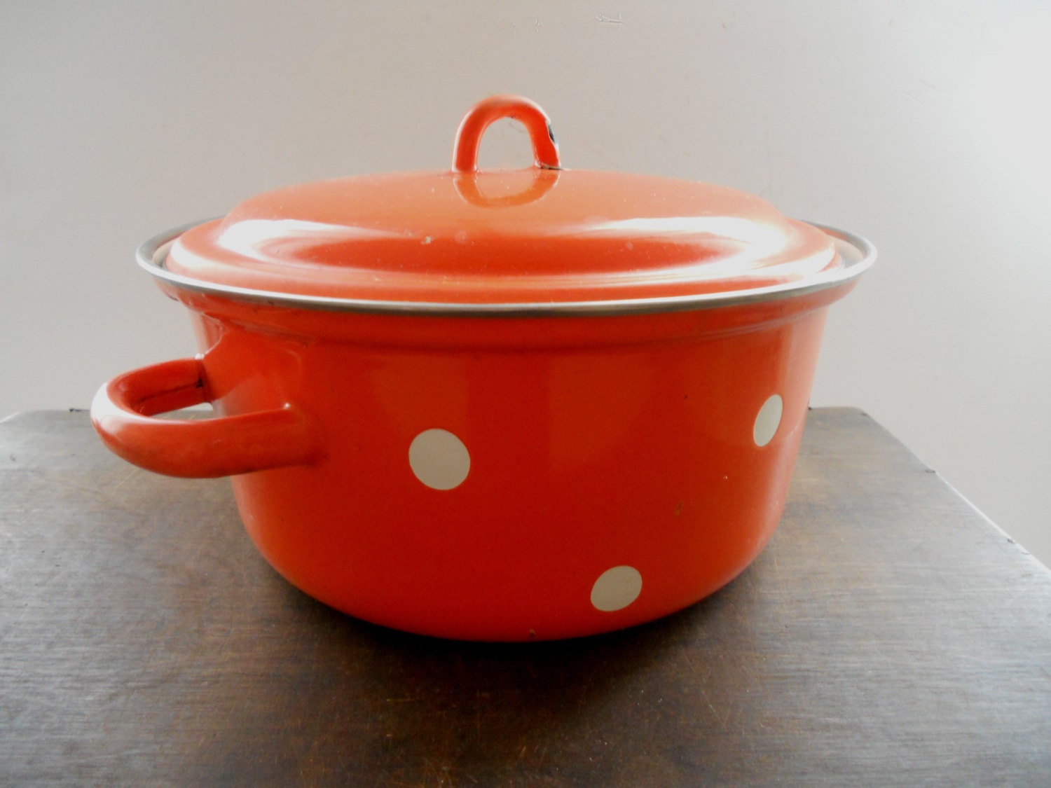 Vintage Soviet enamelware Orange White dotted pot Soviet vintage housewares 1980s Vintage kitchen decor