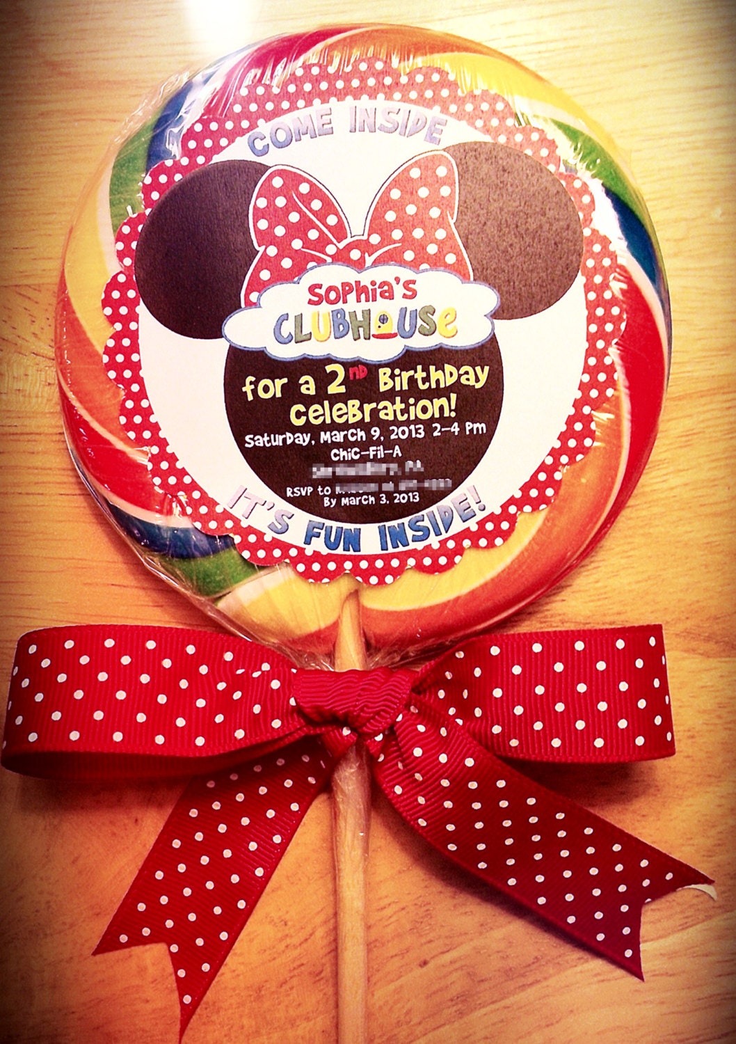 Mickey Mouse Clubhouse Minnie 4.25 Inch Lollipop Invitations with Bow - Set of 15