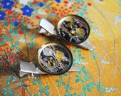 Pin Back & Clip Accessory / Hair Clip / Brooch / Traditional Japanese Patterns