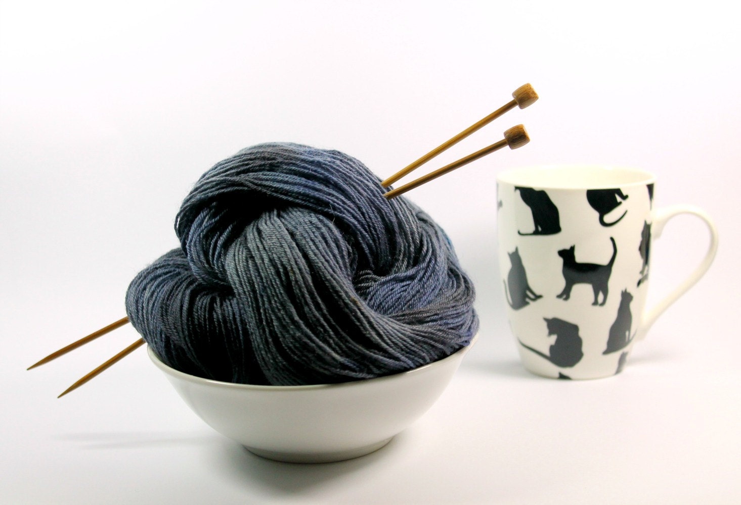 hand dyed sock yarn, 4ply, bfl wool, navy blue, black, grey ..  400 m or 437 y, 110 gr or 3.8 oz .. storm birds