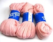 baby pink virgin wool Yarn - 300 gr -  perfect for knitting and crochet