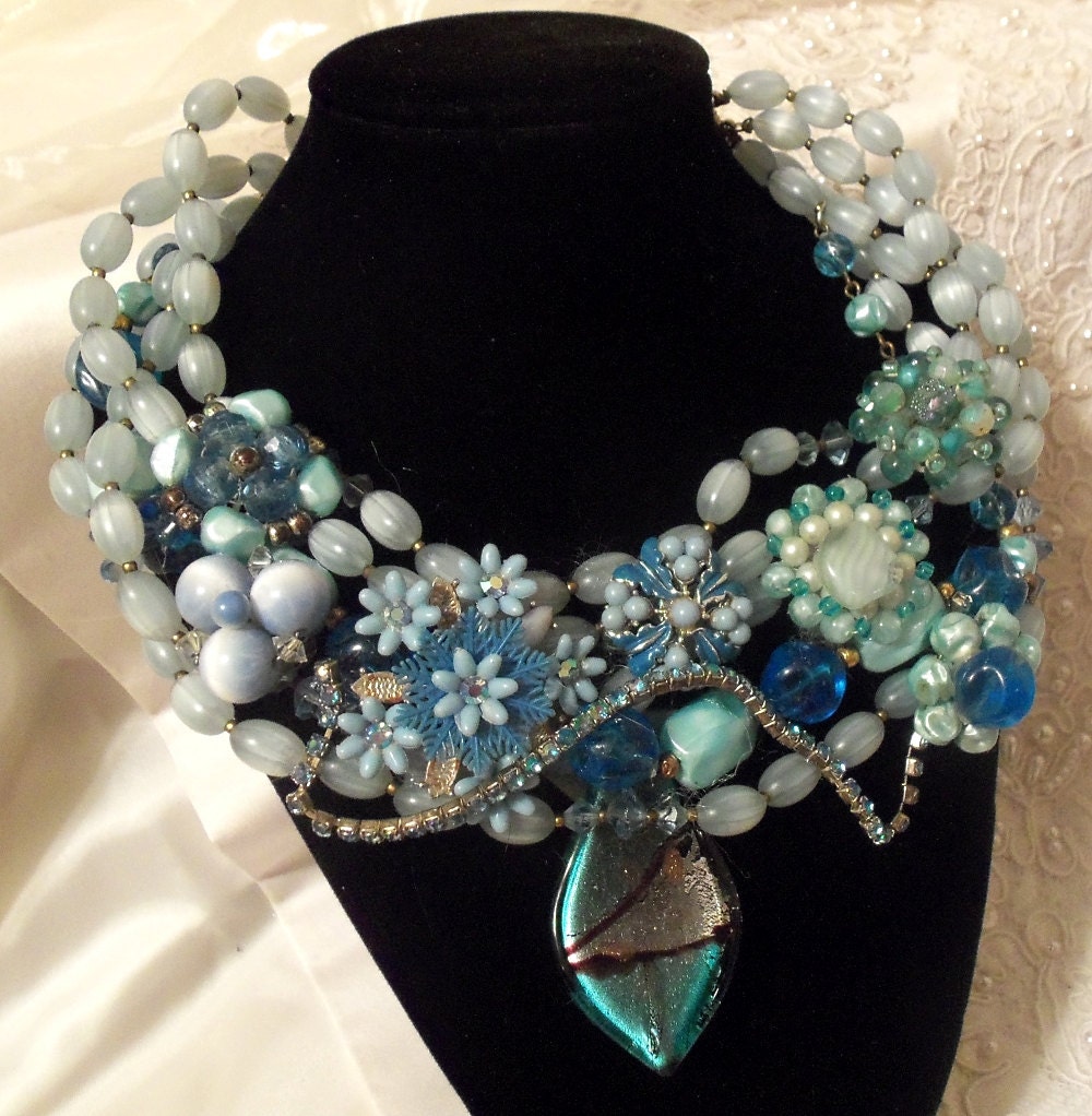 Blue Beaded Choker, Vintage Floral bouquet necklace, Something Blue Bridal Bib Neck Piece.
