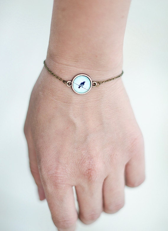 Mint Bird Oval Bracelet- Bronze Chain - Tiny Jewelry- Gifts Under 20- Last Minute Gift Idea