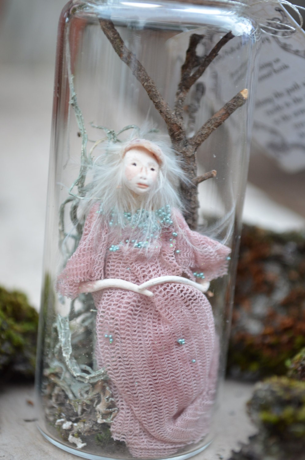Fairy sitting on Moss - Woodland Spirit - Nigrica Miniatures sculpt hand made by Johana Molina
