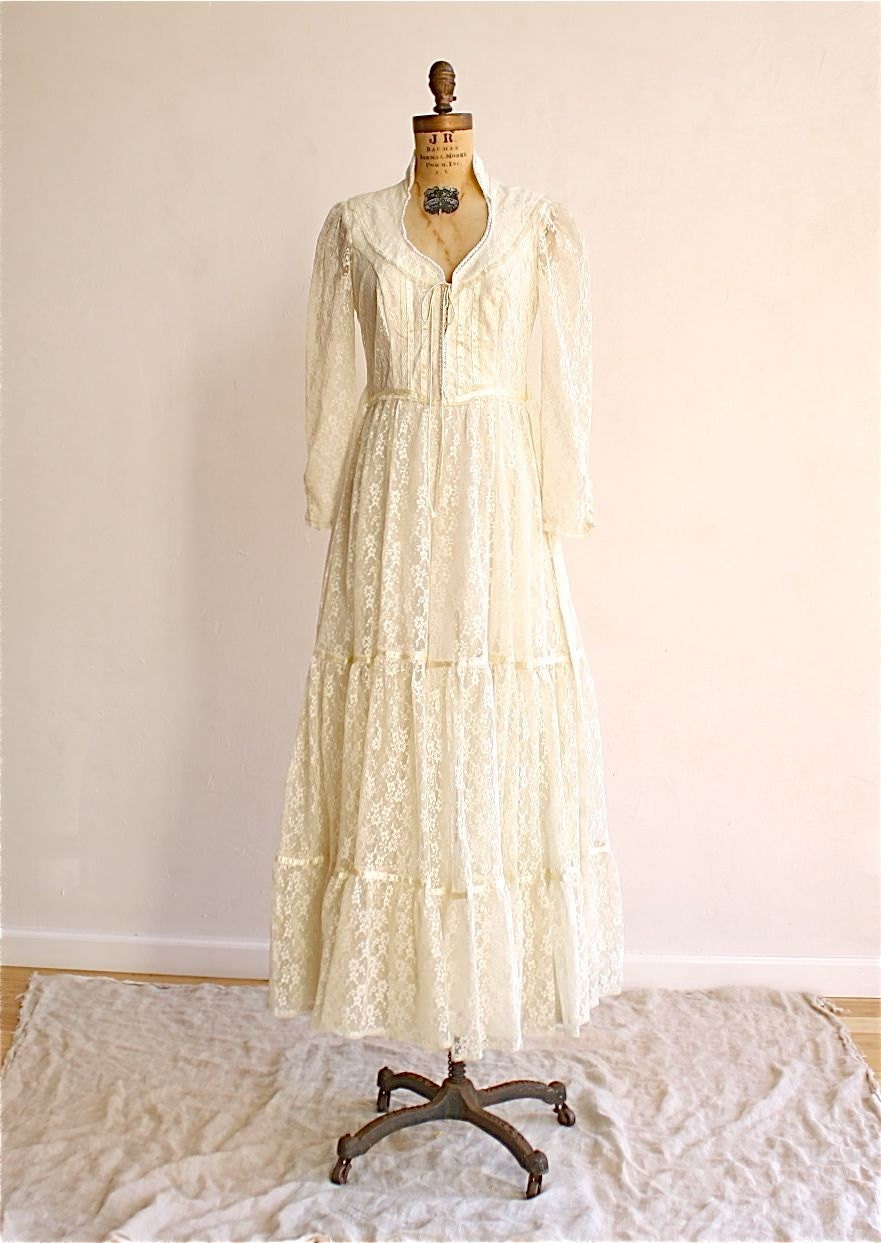 70s vintage Gunne Sax lace wedding dress small