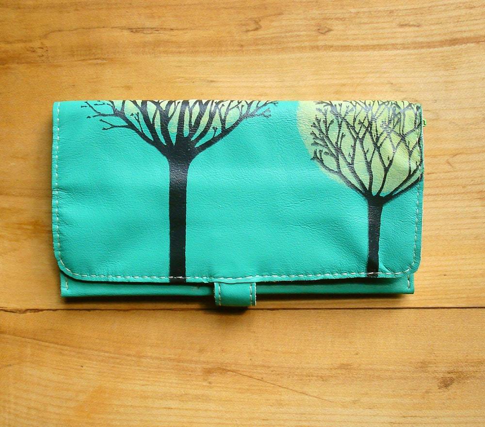 Womens Wallet in Bright Teal or Seafoam Green Leather