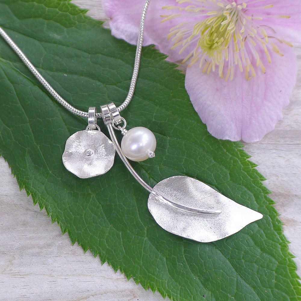 Pearl Bridal Necklace - Sterling Silver Pendants - June Birthstone - Wedding Jewelry