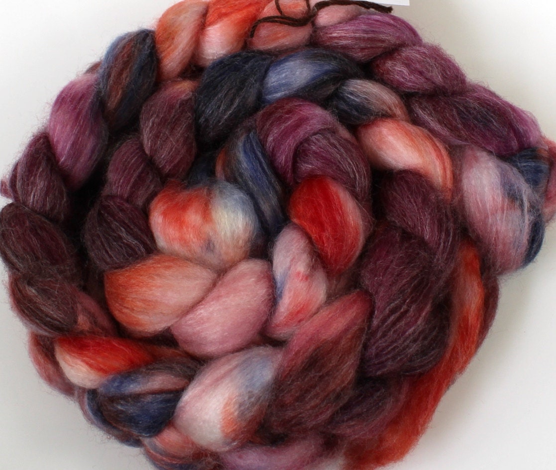 Vaes Dothrak - dyed Superwash Merino/bamboo/nylon top (4.3 oz.) roving