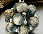 KILLERBEEDZ1 - Glacier - 11 Round Lampwork Beads
