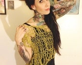Handknit crop top in greenish yellow mercerized cotton - Small - one of a kind