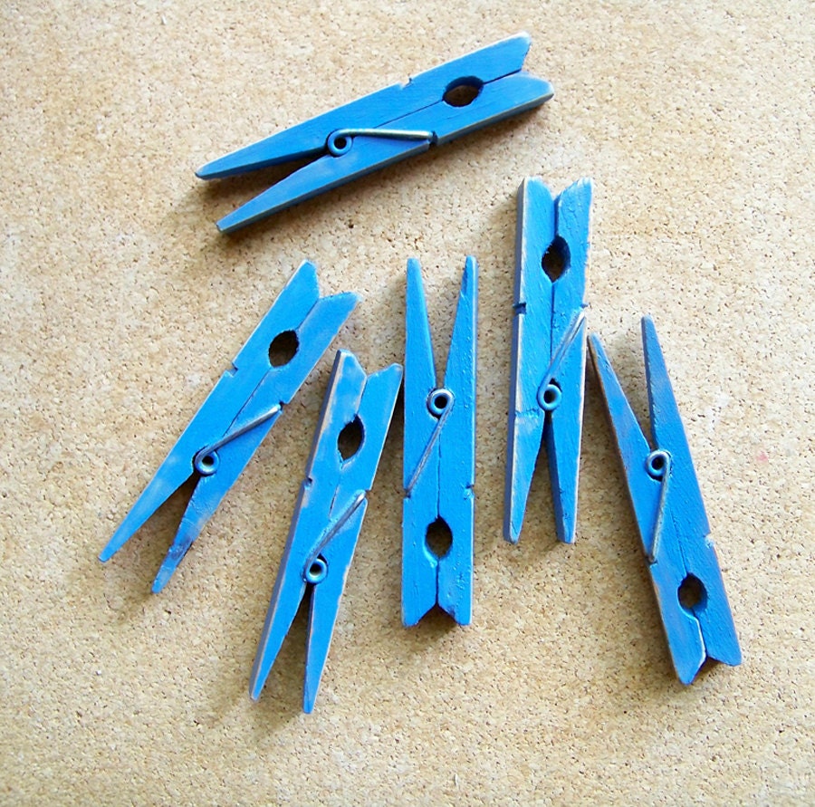 Shabby Chic Clothespins In Periwinkle