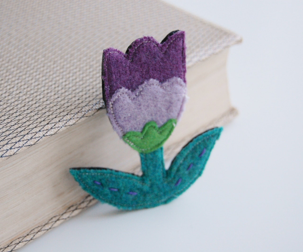 Folk art tulip flower brooch - purple wool