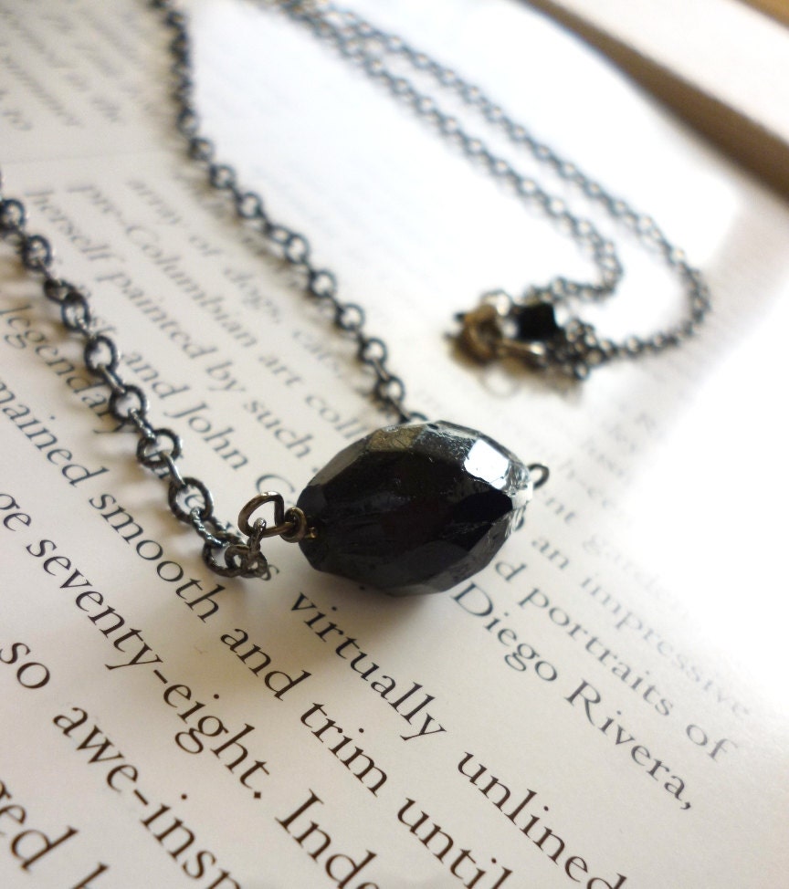 minimal necklace in black and silver - jet crystal on oxidized chain - noir necklace