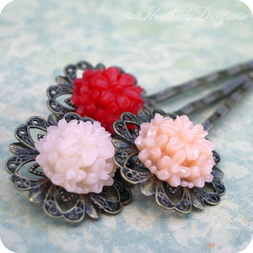 Flora Cluster Cherry: detailed flower and antiqued brass filigree hair bobby pins set