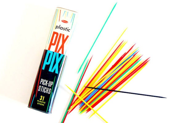 Vintage Pick-Up Sticks // Whitman's Pix Pix // Rainy Day Game
