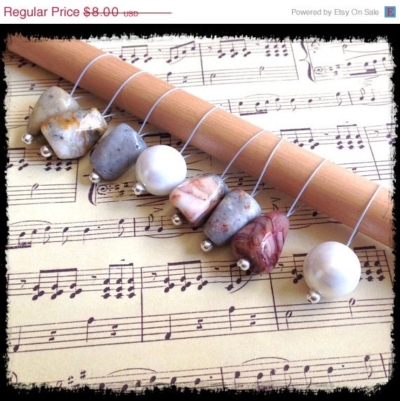 Spring Clearance Sale Snag Free Stitch Markers Large Set of 8 - Crazy Lace Agate and Acrylic Pearls - N65 - Fits up to size US 17 (12.75) K