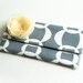 Foldover clutch purse in grey white with a Personalized Colors flower brooch, bridesmaid gift idea, envelope bag, wedding purse by Lolos