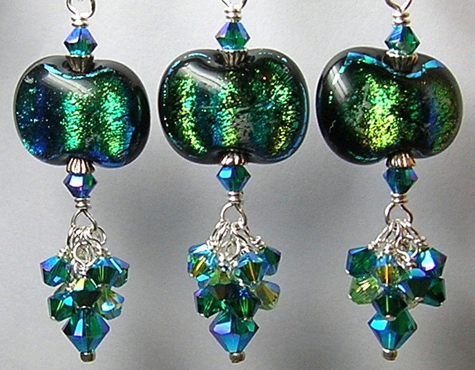 SuPeR SPaRKLe FoR St. PaTS Fused Green Dichroic Glass Earrings and Pendant Set by Glitterbug Originals SRAJD