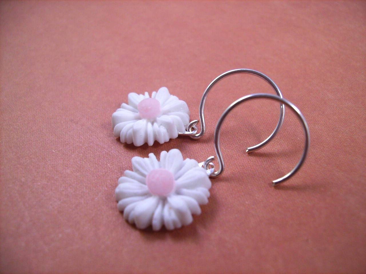 Flower Earrings, White Daisy Cabochon and Silver Dangle Earrings, Free Shipping U.S.