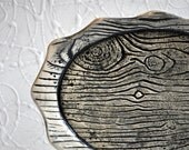Faux Bois Scalloped Oval Tray - Pottery Serving Dish in Black and White with wood-grain pattern