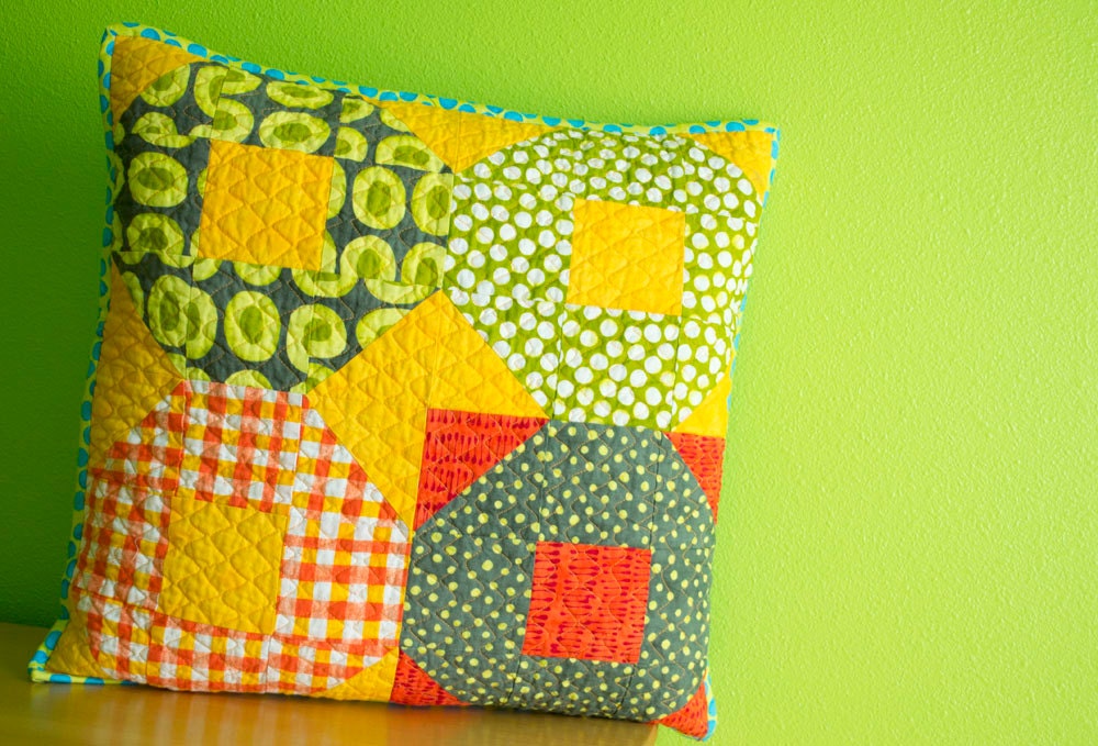 Shoo Fly Pillow Cover