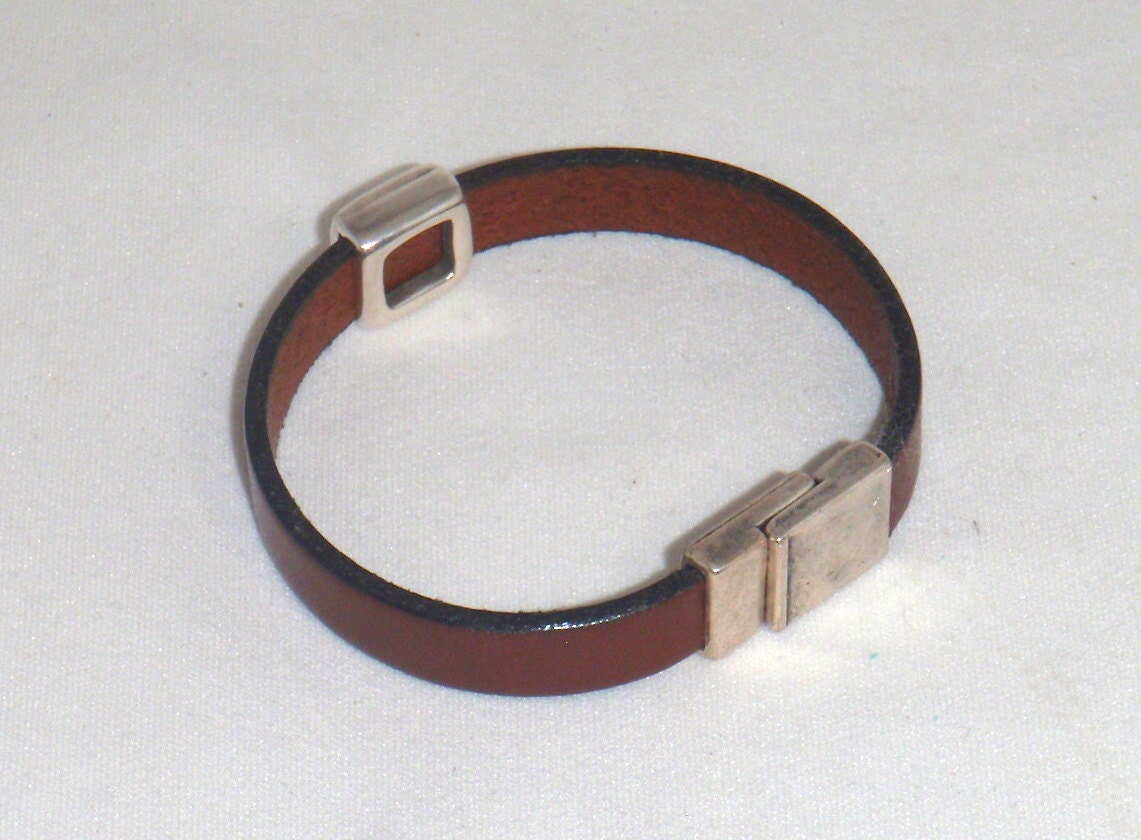Brown Leather and Pewter Clasp Cuff Bracelet
