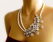 Statement Pearl Wedding Bridal Necklace, Victorian Rhinestone Leaf Necklace, Vintage Srtle Crystal Necklace with Swarovski Pearls