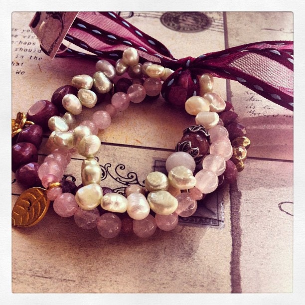 Bohemian Stack Bracelet Set - Love Heart Mix - Friendship bracelet, gemstone stack bracelet, stretchy, layers