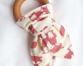 Natural Wooden Teether with Crinkles - Renaldo the Fox with Cream Minky Dot - Neutral Baby Gift - Natural Teething Solutions