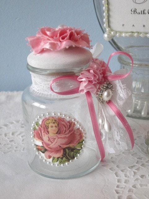 Vintage Crystal Bottle Shabby Chic Pink White Roses Lace Ribbon ECS schteam sct SVFteam