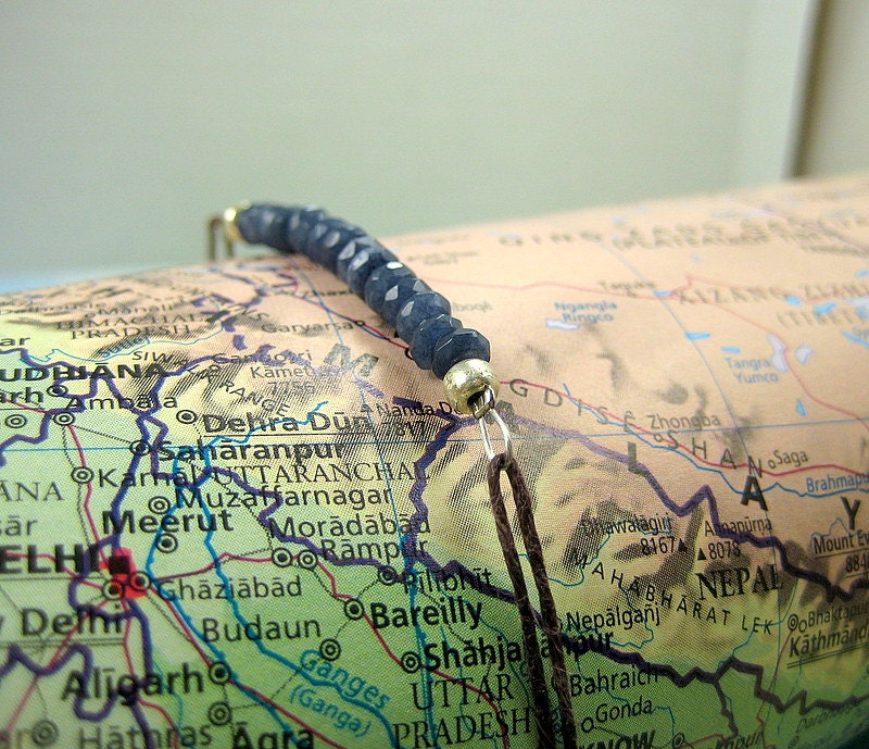 Vayu Collection Bracelet with Lapis Lazuli on Waxed Linen