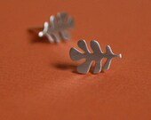 Oak Leaf Posts