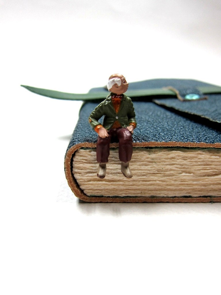 Blank Blue Leather Journal/Sketchbook/Diary/Notebook