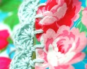 pillowcase with crochet trim  -  Plaid Rose