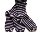 Handmade Warm Wool Socks 786 -- A Yard of Socks -- Size Women 6-8