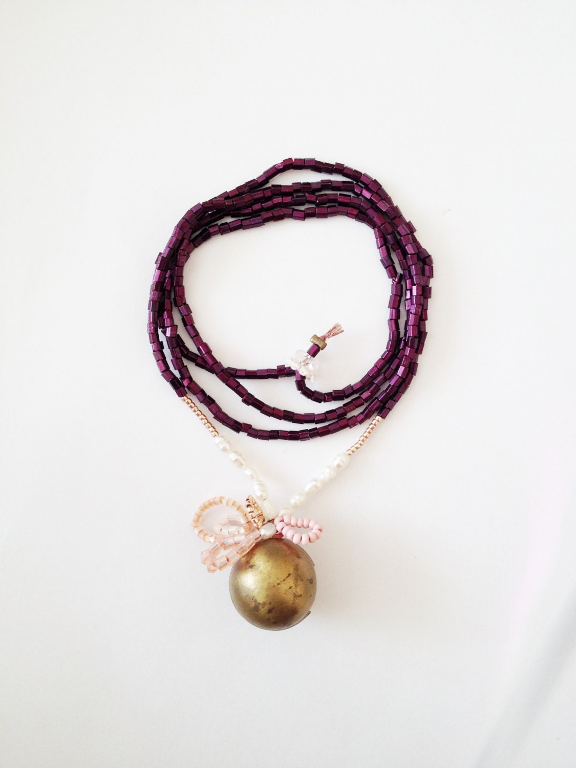 LISSETTE Pretty Beaded Loops Locket long necklace