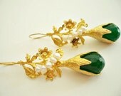 Green quartz and pearl gold Leaves earring