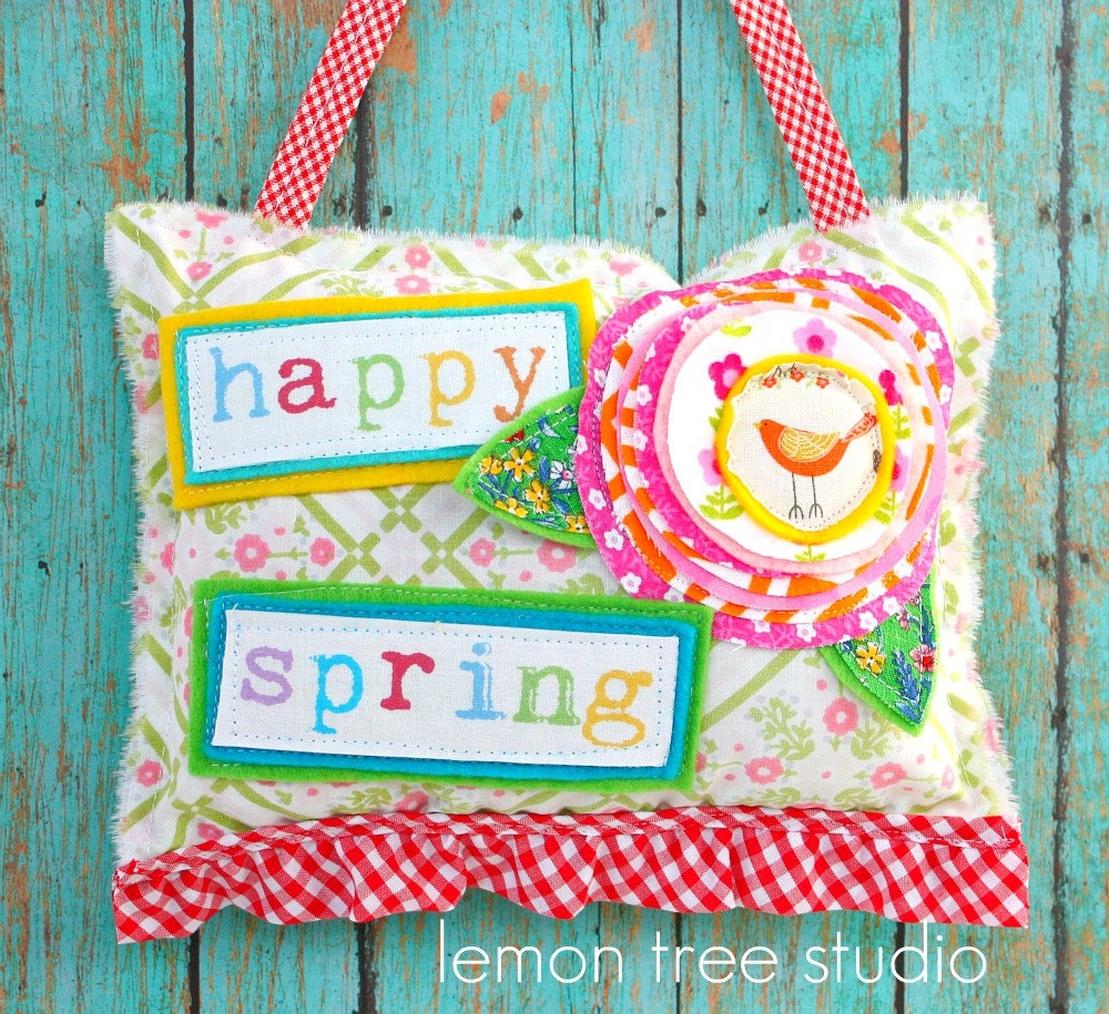 Happy Spring -- Decorative Hanger