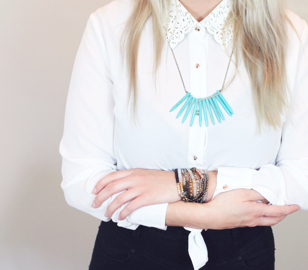 Jess - Turquoise Howlite Spear Necklace (Large)