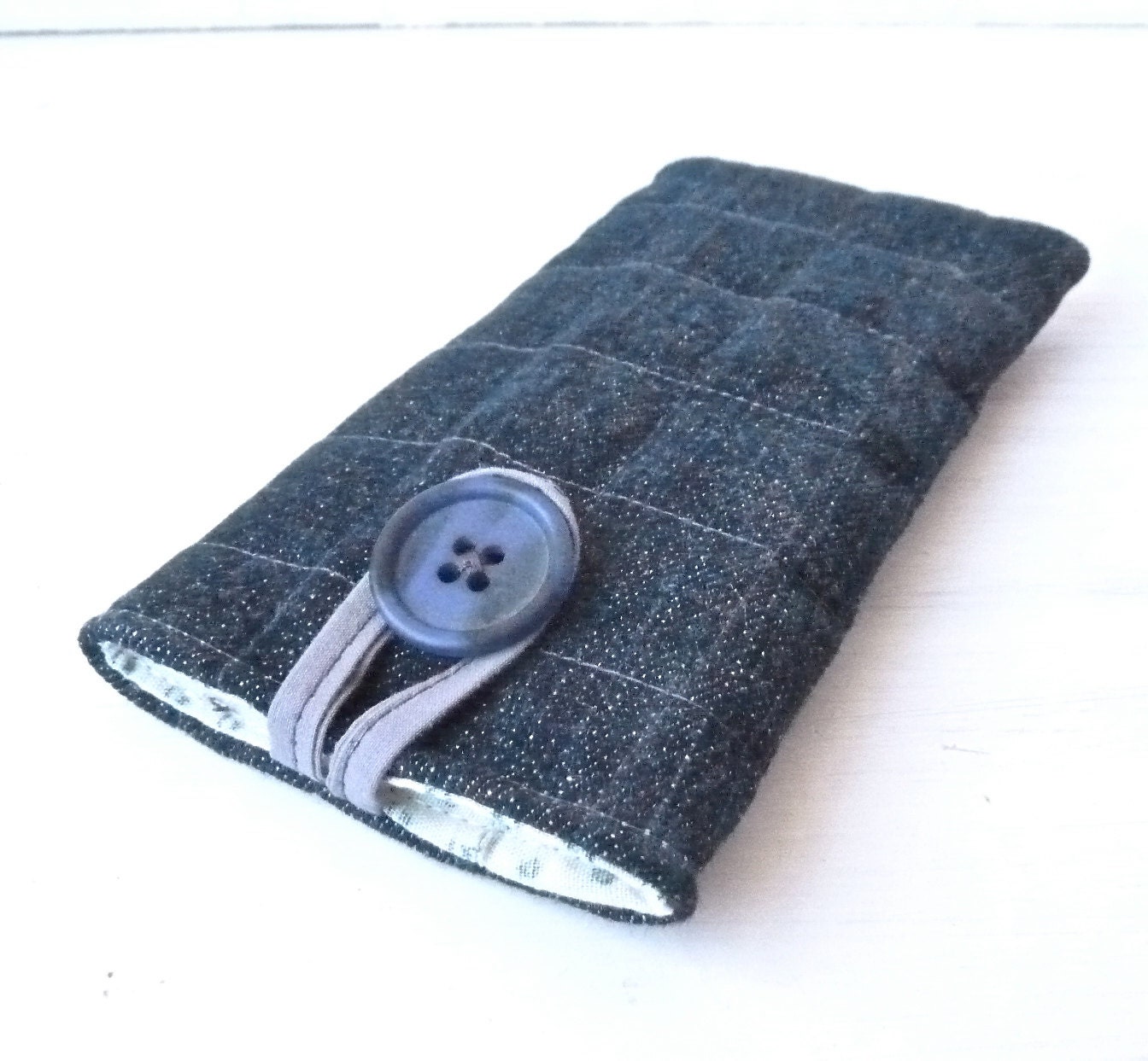 Denim Iphone 5 Sleeve Padded - Recycled Jeans Vegan Fabric Iphone 5 Case - Cell Phone Pouch - Repurposed Womens Gift