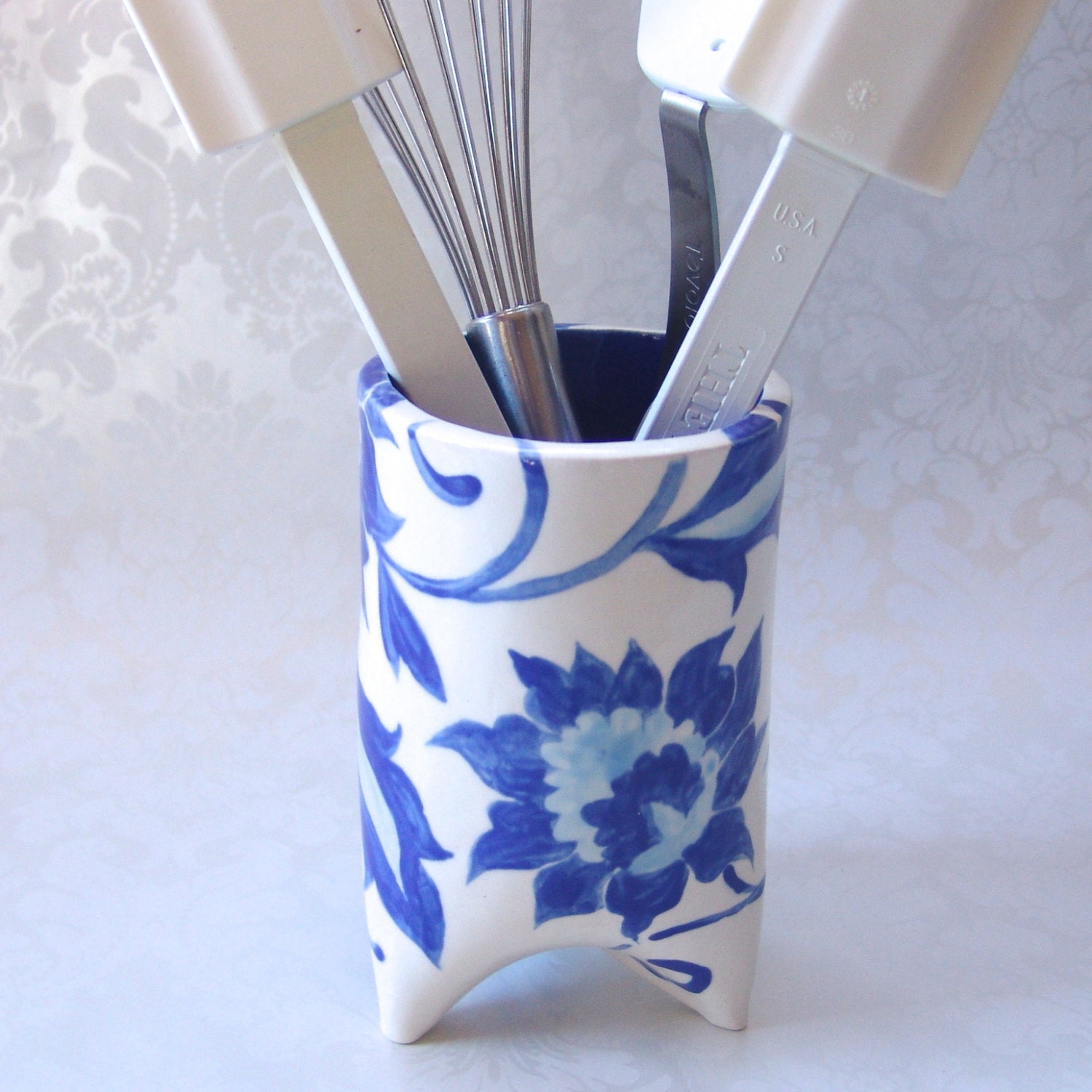 floral ceramic utensil holder  :) blue delft kitchen decor