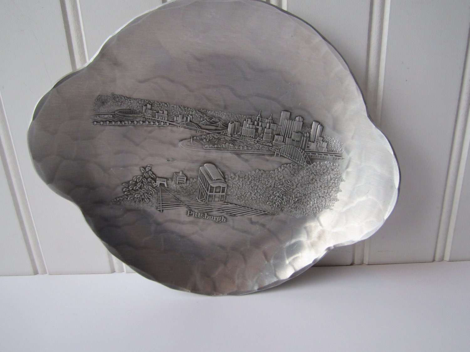 Vintage Wendell August Handmade Aluminum Pittsburgh Tray