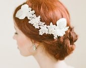 NEW Handbeaded Ivory Floral Lace Bridal Comb by Fine & Fleurie