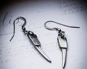 FANG CLUB silver earrings