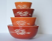 Pyrex Autumn Harvest Vintage Round Mixing Bowl Set