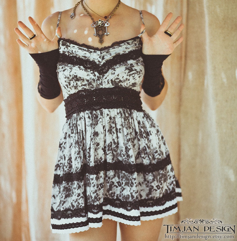 SPARROW MINI DRESS - Tunic Babydoll Lolita Rockabilly Pinup Animal print - Black Grey White Leopard print - Size xs/s Sp-Gl-1