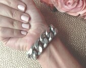 Silver bracelet 