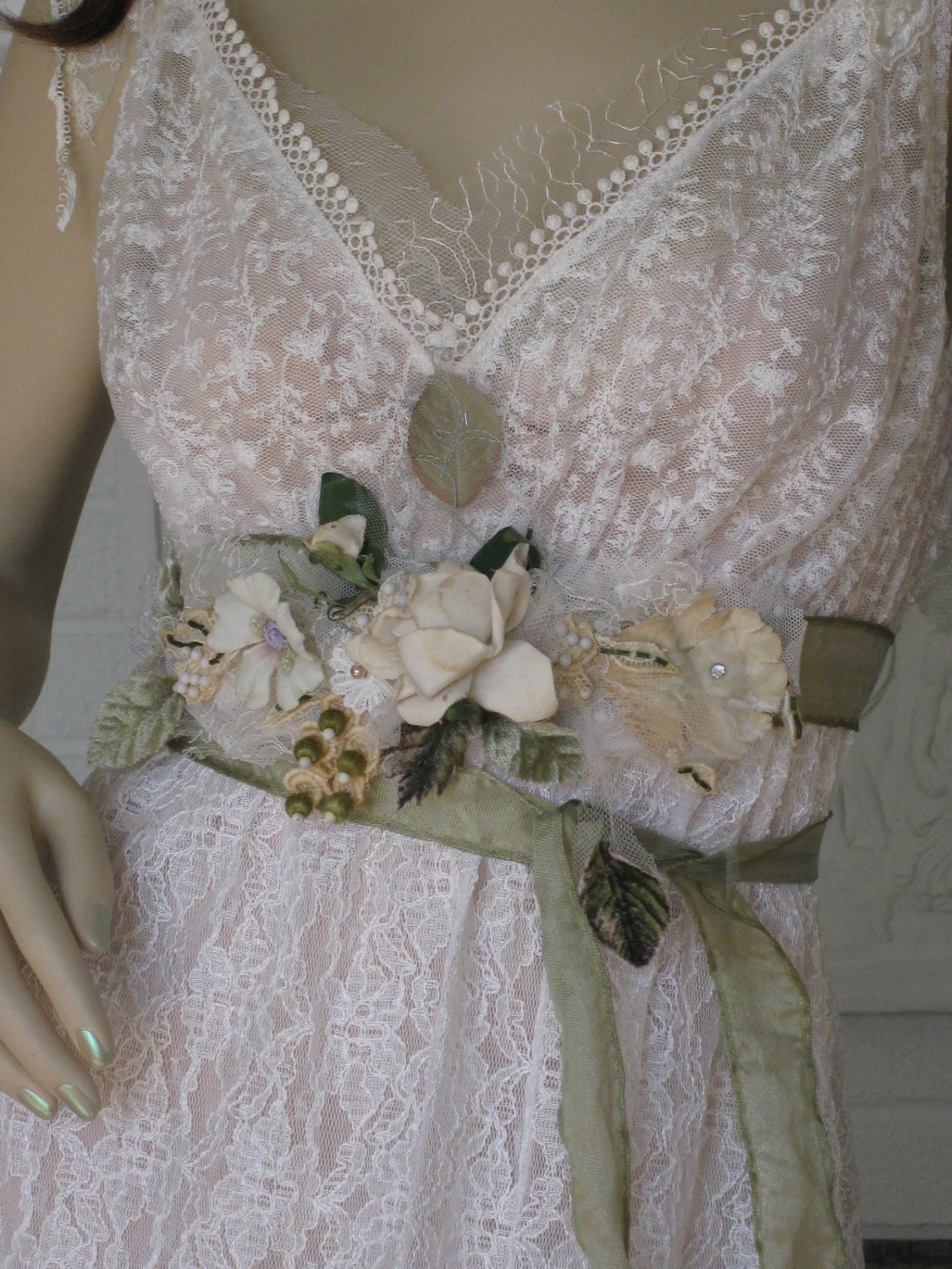 Flower Garden Wedding Dress Sash