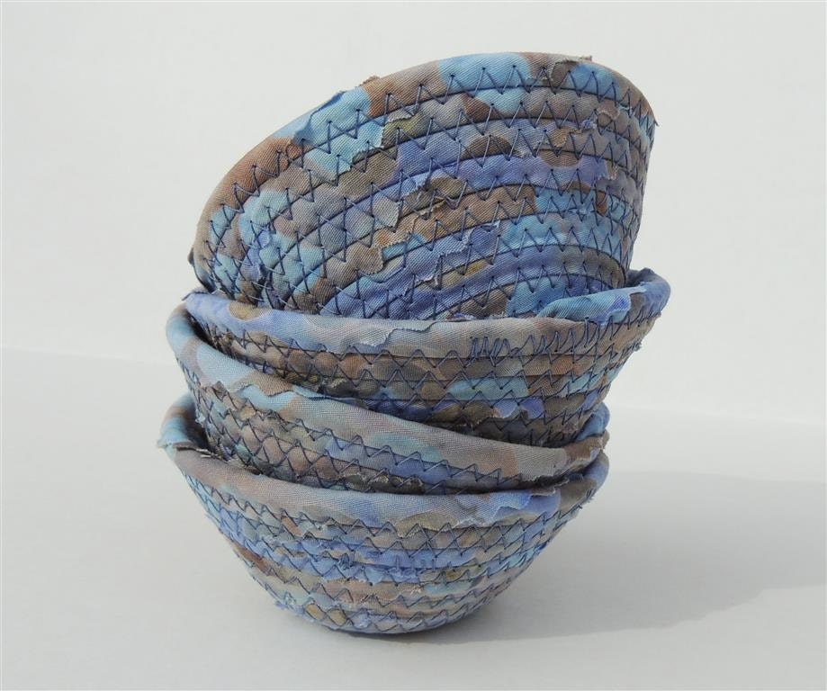Itty Bitty Periwinkle and Tan Bowl