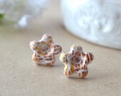 Flower post earrings , copper leaf earrings , stud earrings sparkle , daisy earrings surgical steel